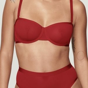 Red mesh balconette style bra, Cuup brand, 32C, brand new with tags